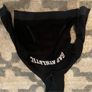 GAP Black and White Sweatshirt Hoodie